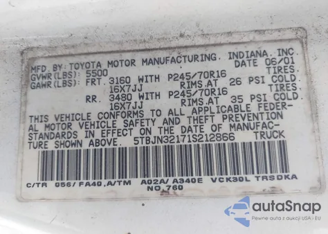 2001 Toyota Tundra z USA, uszkodzony, nr VIN 5TBJN32171S212866